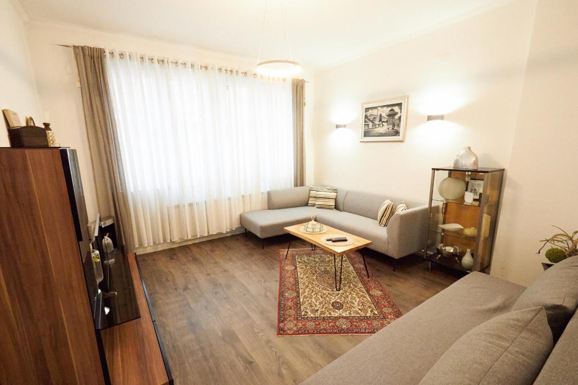 Old Town Elegance Sarajevoアパートメント エクステリア 写真